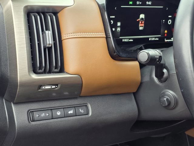 Used 2022 Nissan Pathfinder Platinum w/ Lighting Package (N92) image 19
