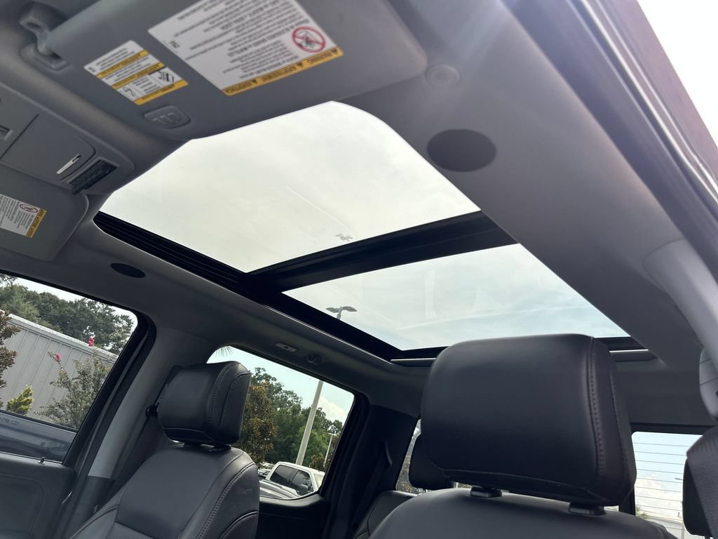 Certified 2025 Ford F450 Lariat w/ Lariat Ultimate Package AWD/4WD image 17