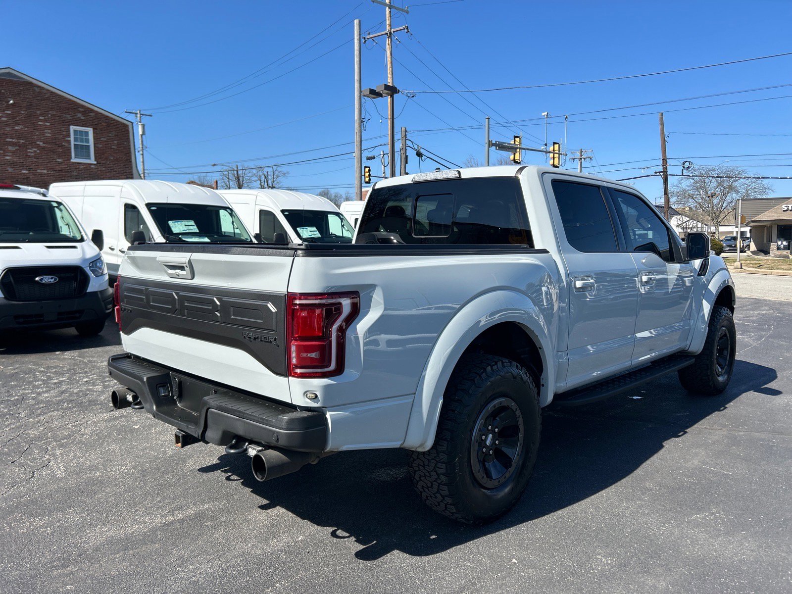 Certified 2017 Ford F150 Raptor w/ Equipment Group 802A Luxury image 17