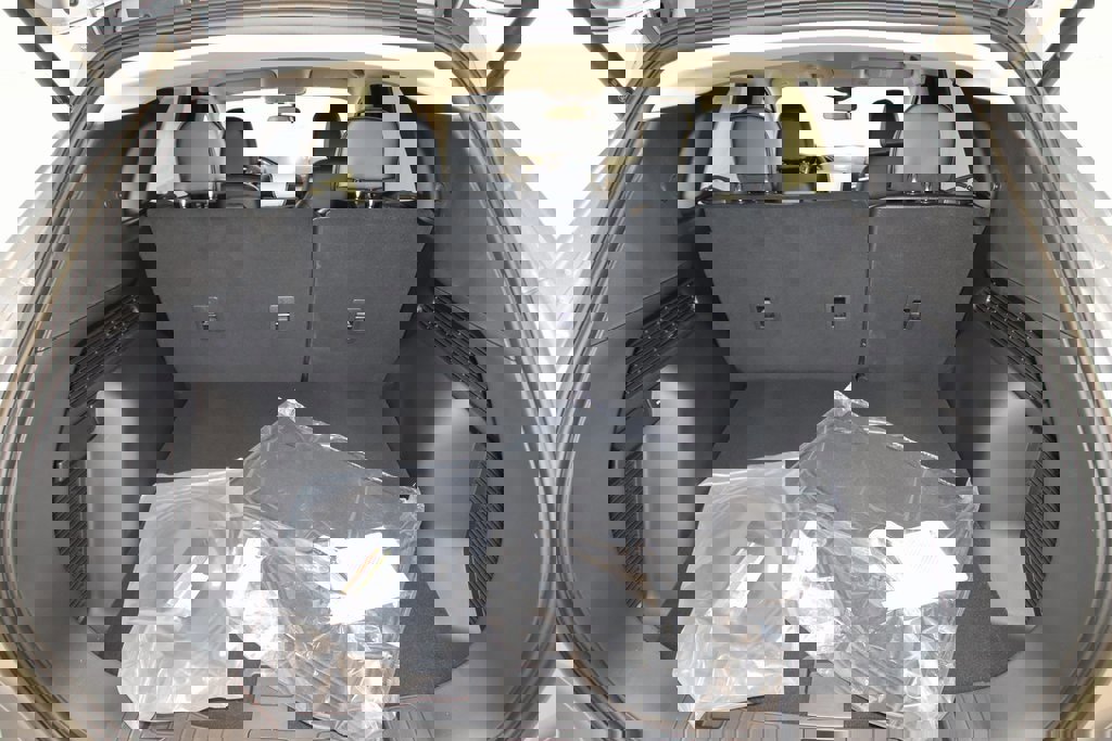 Certified 2024 Ford Escape SE image 67