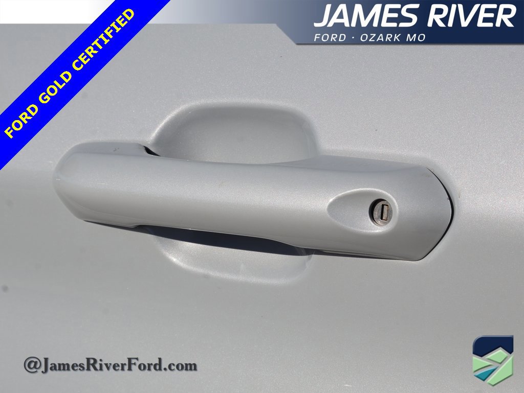 Certified 2025 Ford Explorer Active image 21