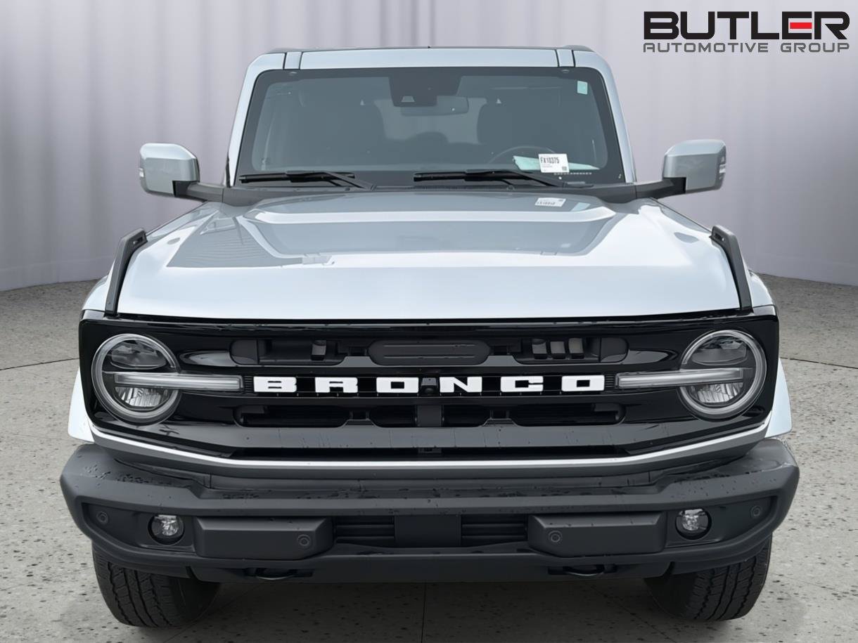 Certified 2024 Ford Bronco Outer Banks AWD/4WD image 9
