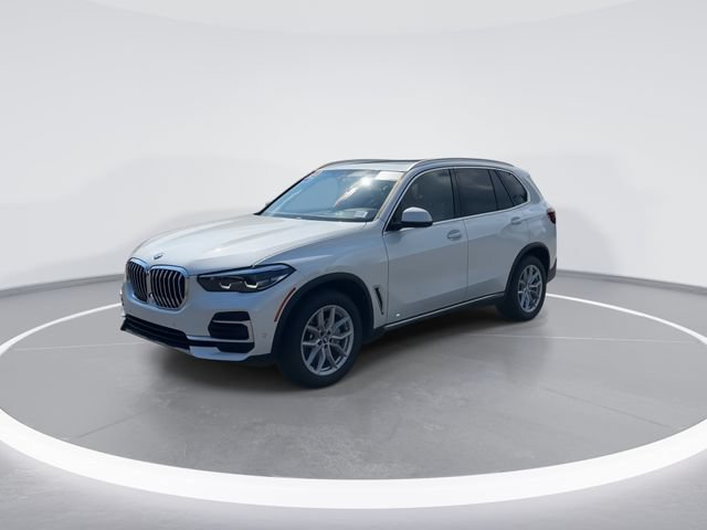 Used 2022 BMW X5 sDrive40i w/ Parking Assistance Package RWD image 3