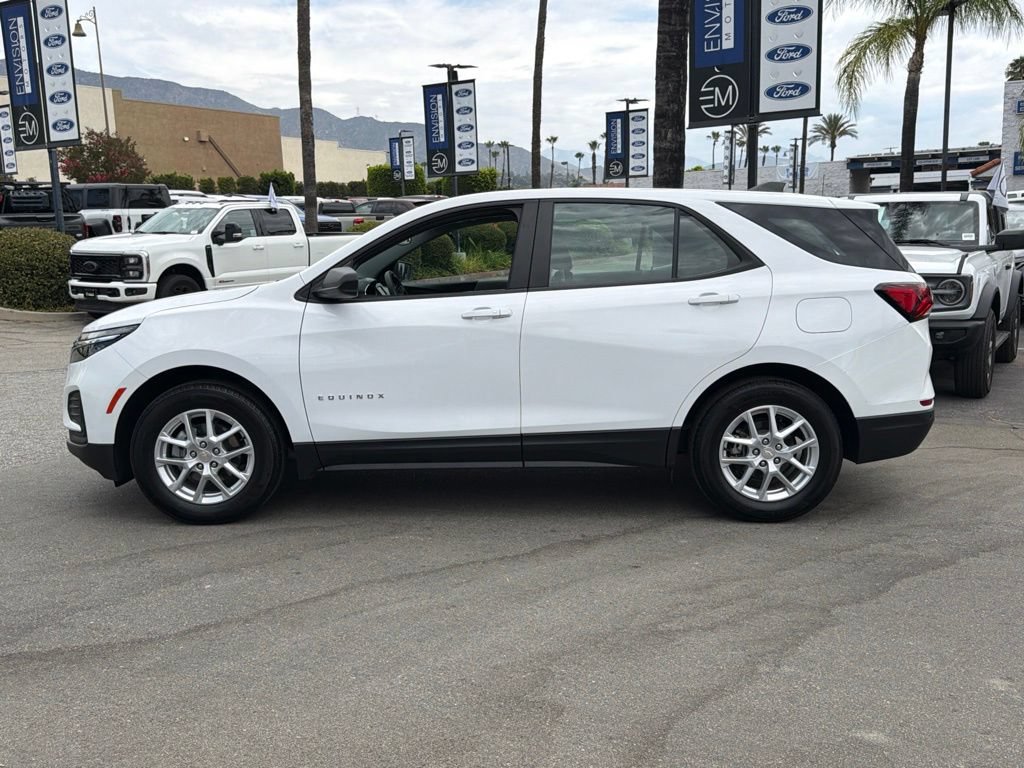 Used 2024 Chevrolet Equinox LS w/ Driver Confidence II Package FWD image 7