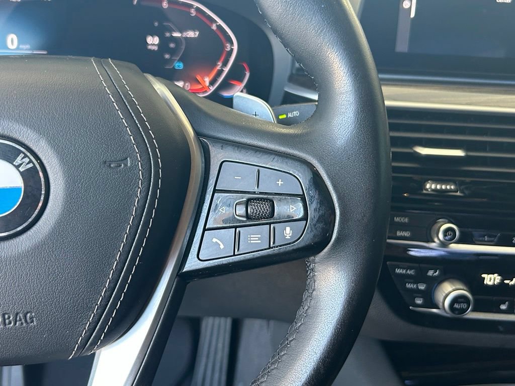 Used 2020 BMW 530i w/ Convenience Package RWD image 39