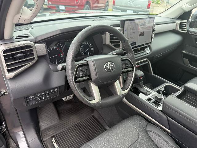 Used 2022 Toyota Tundra Limited w/ TRD Off-Road Package AWD/4WD image 40