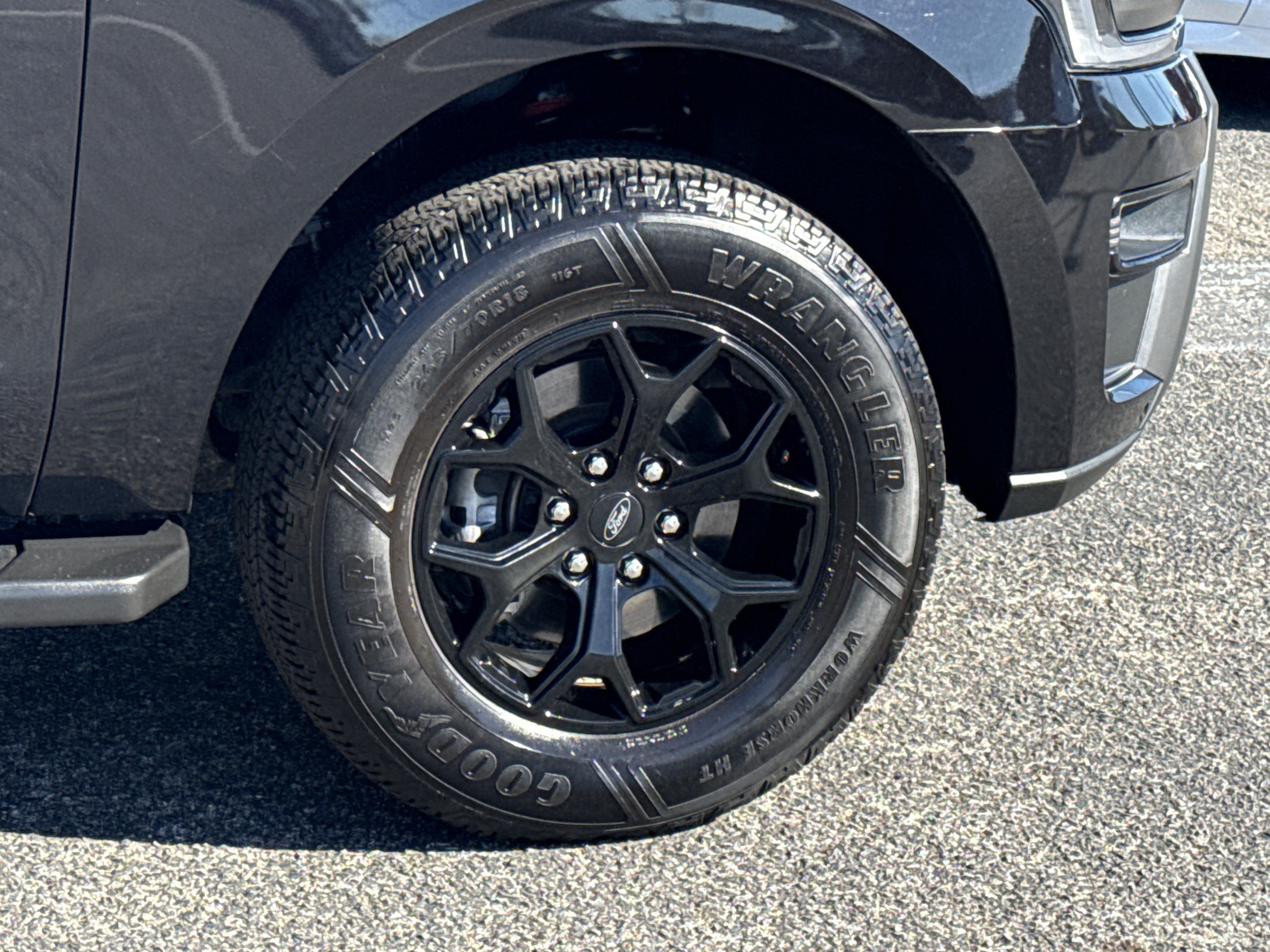 Certified 2022 Ford Expedition Timberline AWD/4WD image 5