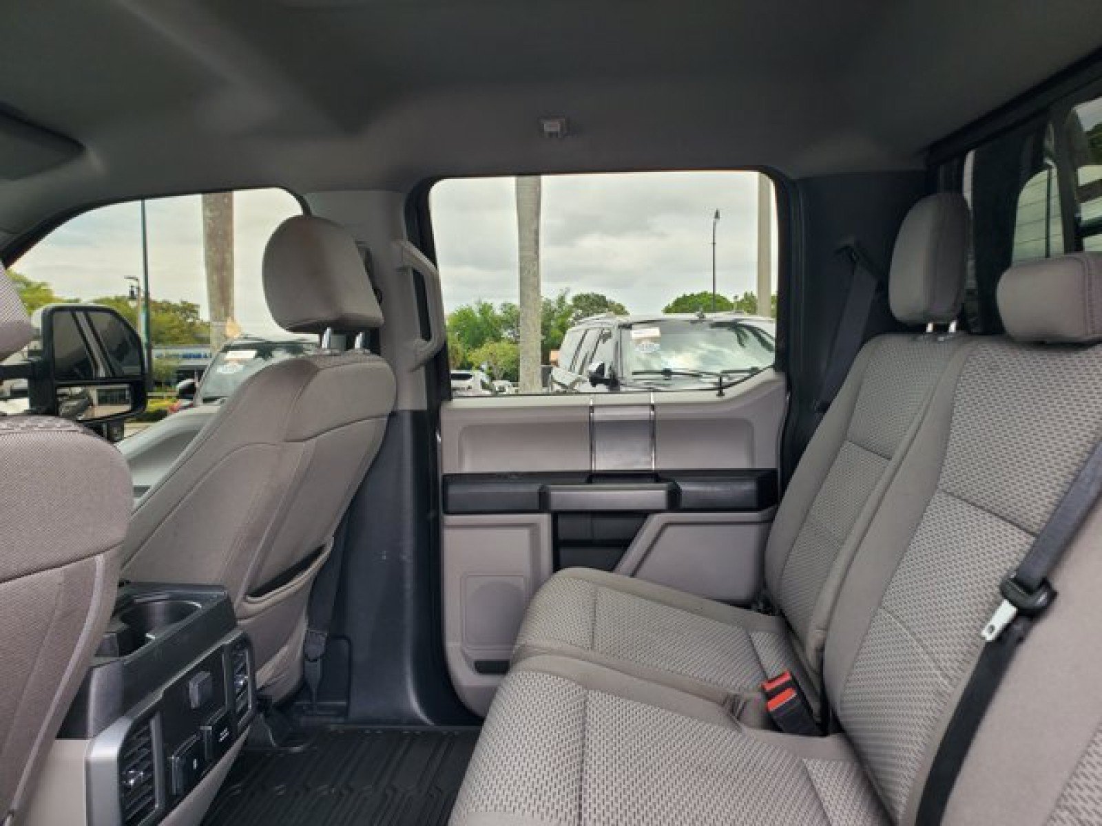 Certified 2021 Ford F250 XLT w/ XLT Premium Package AWD/4WD image 30