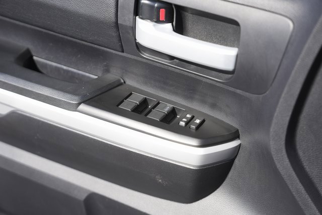 Used 2020 Toyota Tundra SR5 image 28