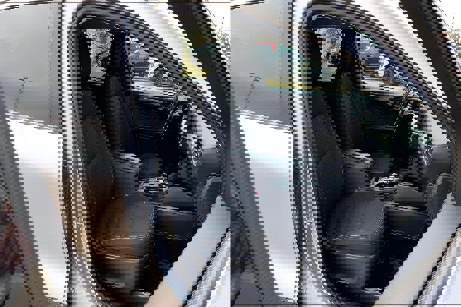 Certified 2024 Ford Escape Active w/ Tech Pack #1 image 11