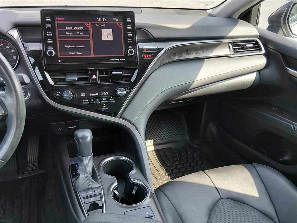 Used 2022 Toyota Camry XSE AWD/4WD image 12