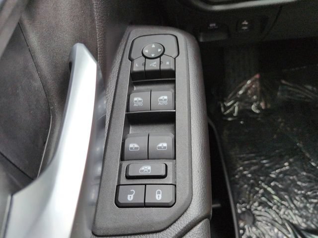 Used 2025 RAM 1500 Big Horn AWD/4WD image 25
