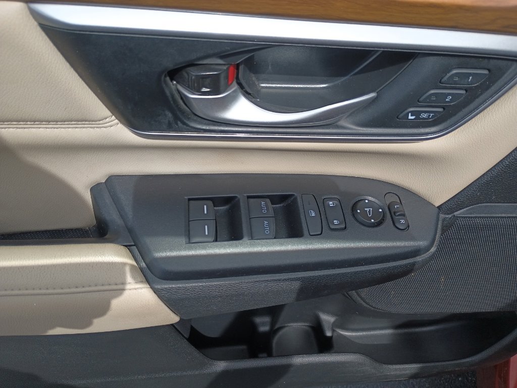 Used 2019 Honda CR-V EX-L image 17