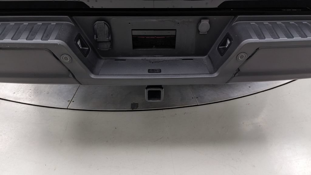 Certified 2024 Ford F150 XLT w/ Equipment Group 302A MID AWD/4WD image 6