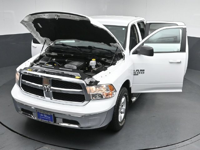 Used 2021 RAM 1500 Classic SLT AWD/4WD image 55
