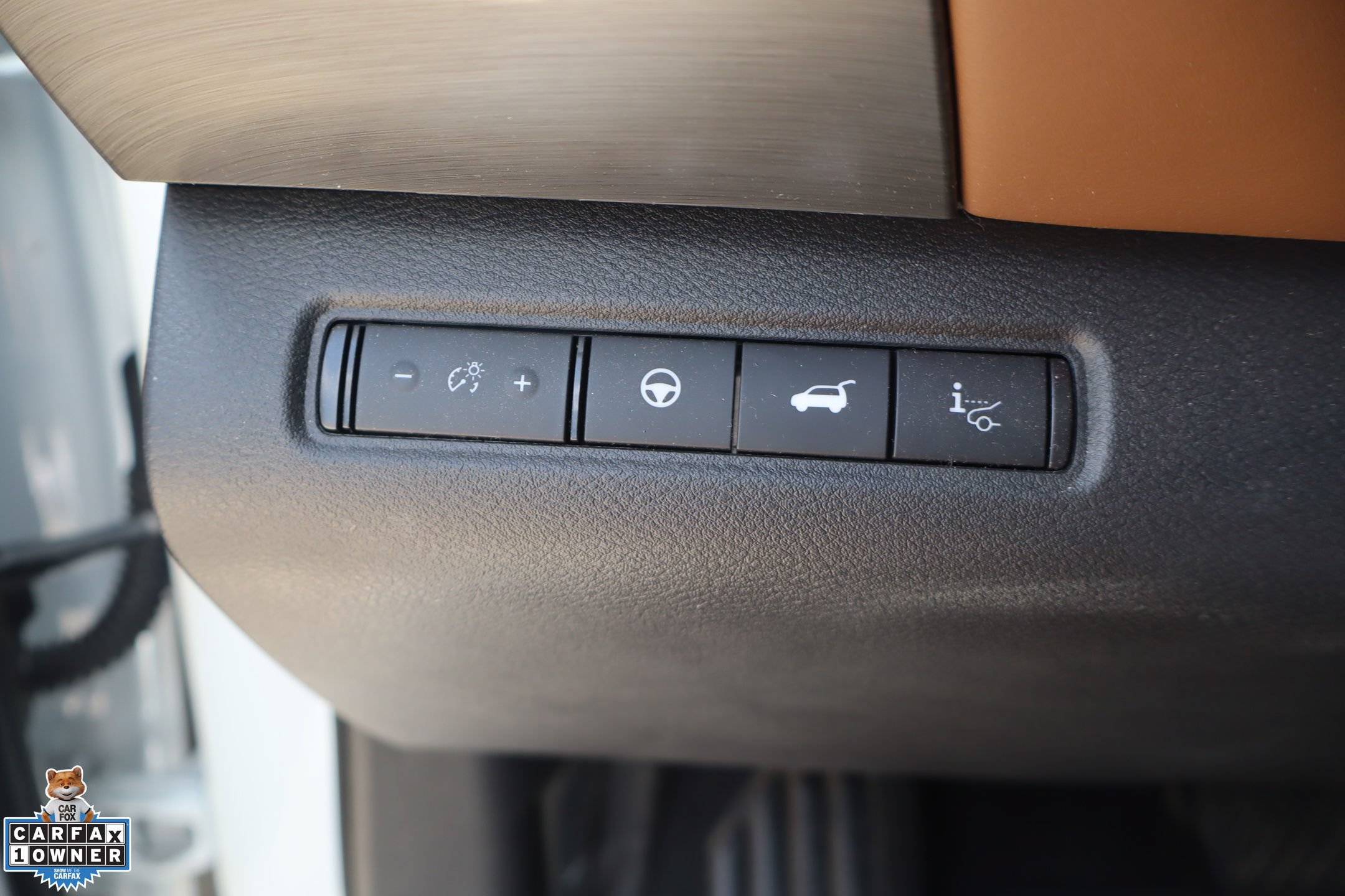 Used 2025 Nissan Pathfinder Platinum FWD image 14