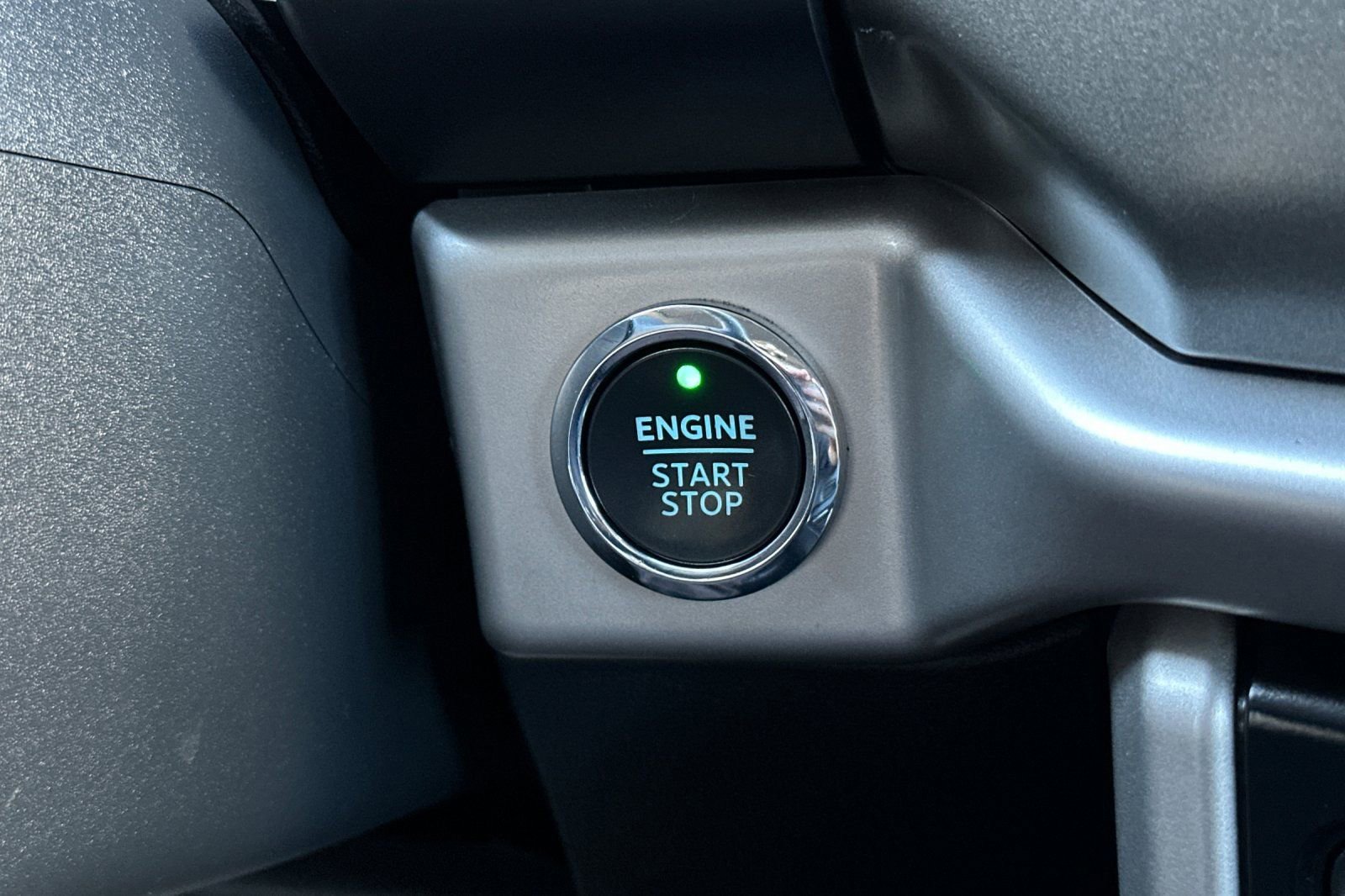 Certified 2024 Ford Expedition Max XLT RWD image 23