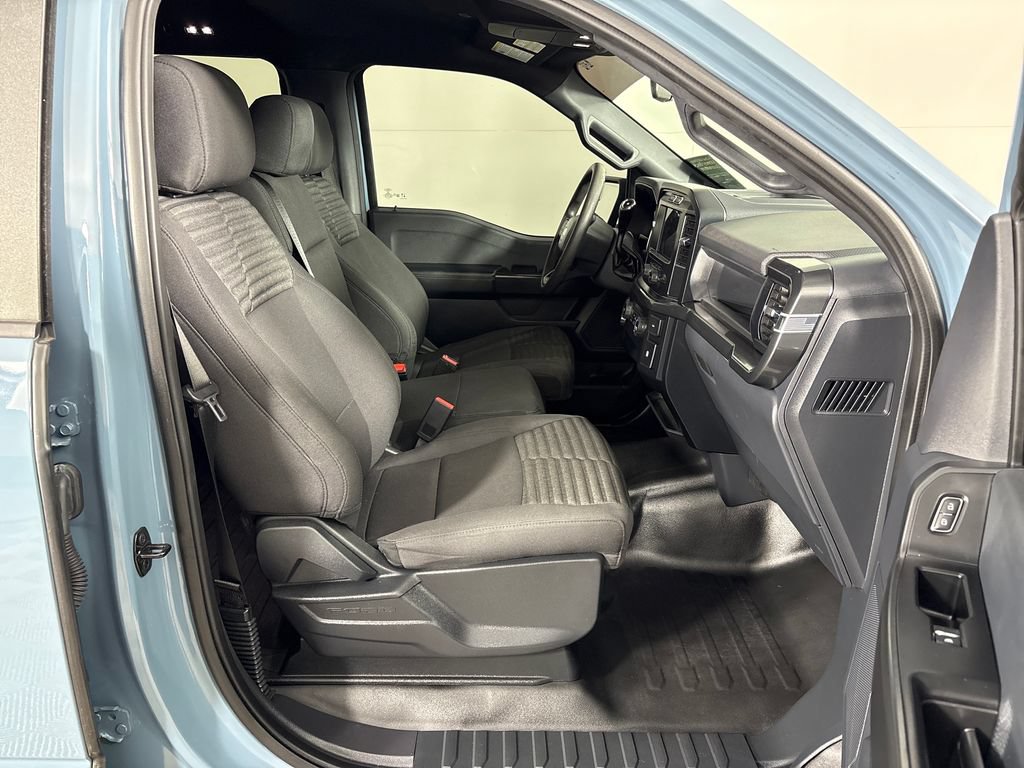 Certified 2023 Ford F150 XL w/ STX Appearance Package RWD image 4