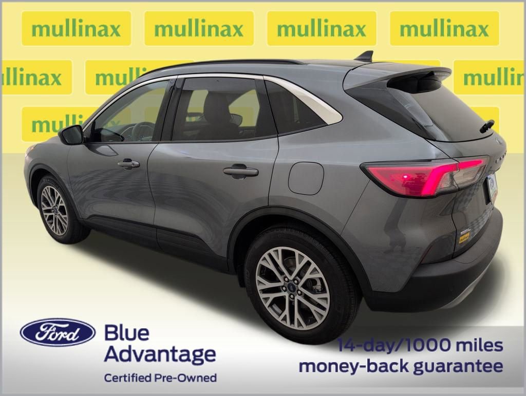 Certified 2022 Ford Escape SEL image 3