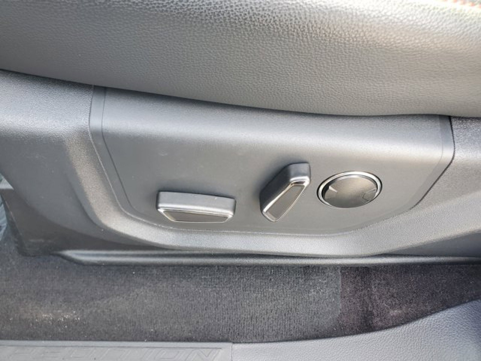 Certified 2023 Ford Expedition Limited RWD image 13