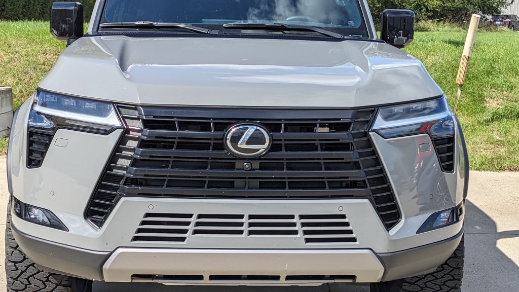 Used 2025 Lexus GX 550 AWD/4WD image 9