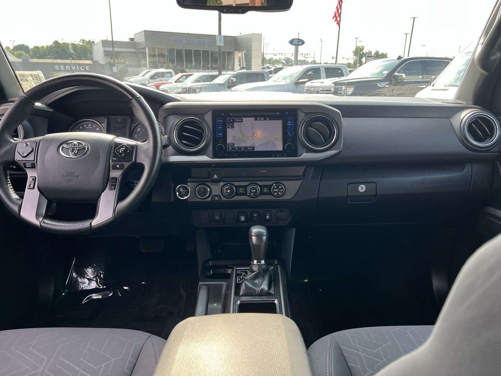 Used 2019 Toyota Tacoma TRD Sport AWD/4WD image 23