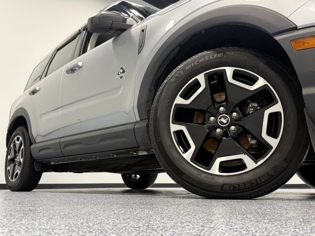Certified 2023 Ford Bronco Sport Outer Banks w/ Tech Package AWD/4WD image 3