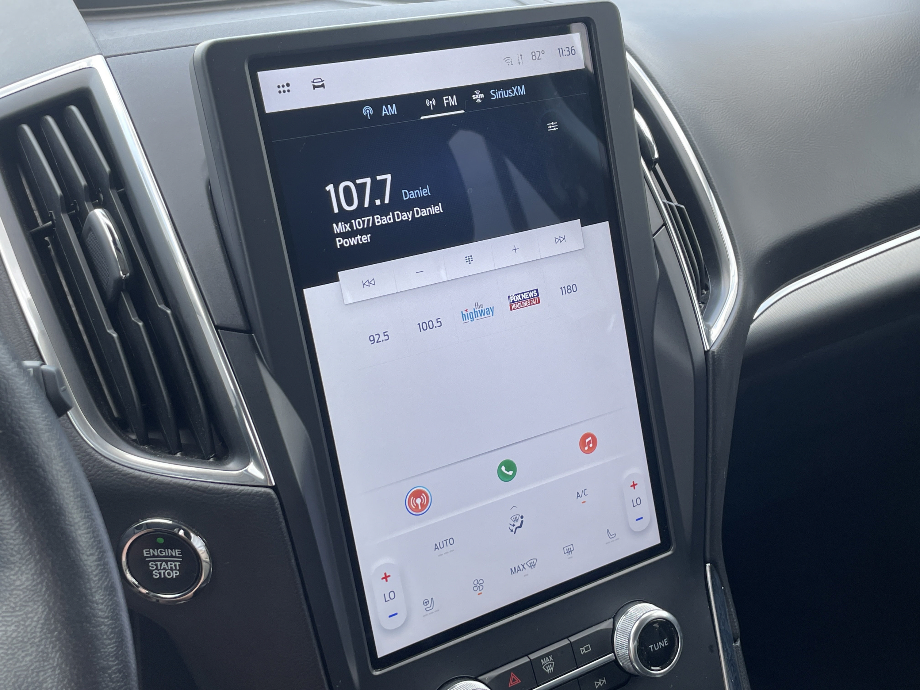 Certified 2022 Ford Edge Titanium AWD/4WD image 20