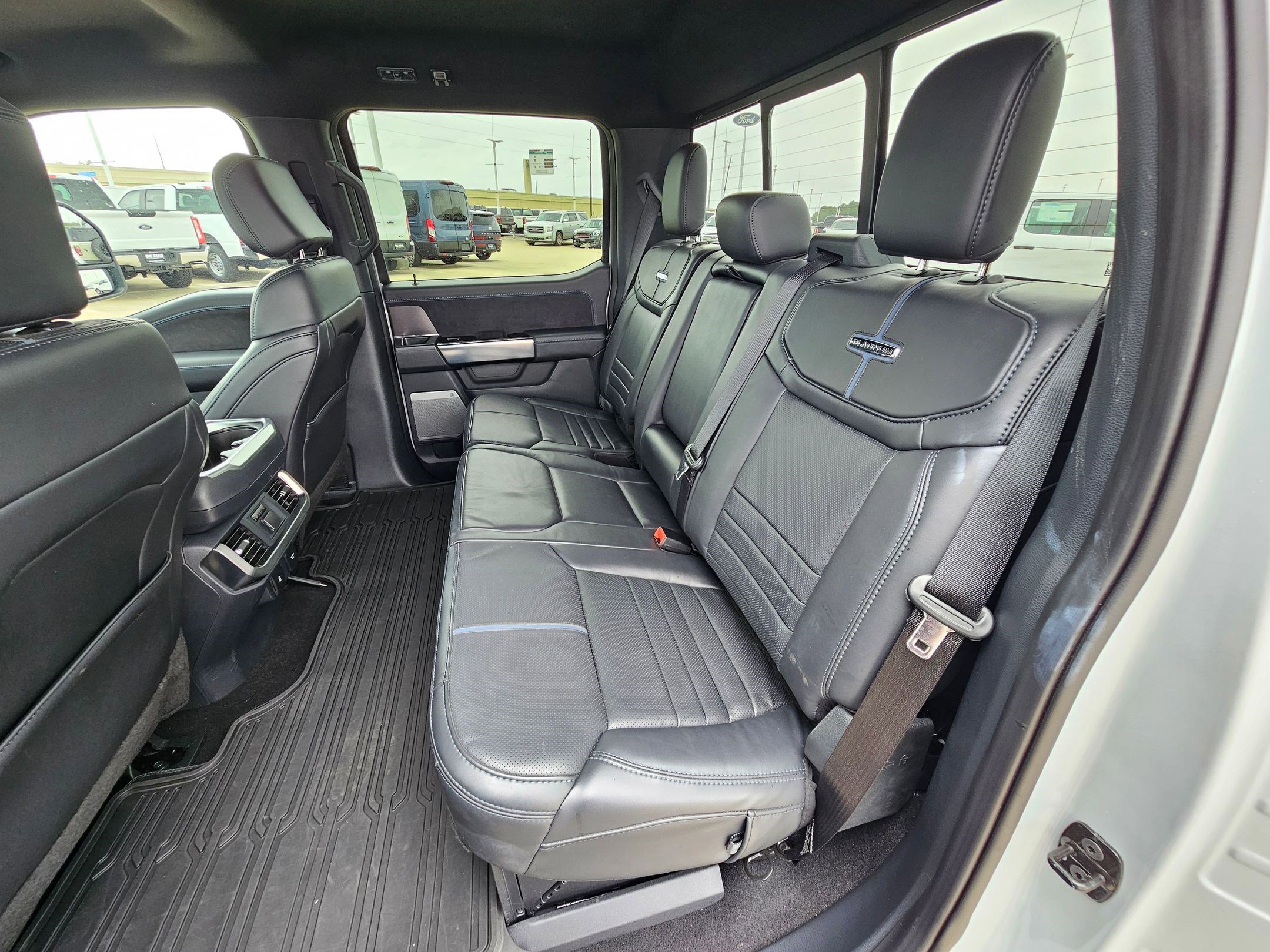 Certified 2025 Ford F150 Platinum AWD/4WD image 28
