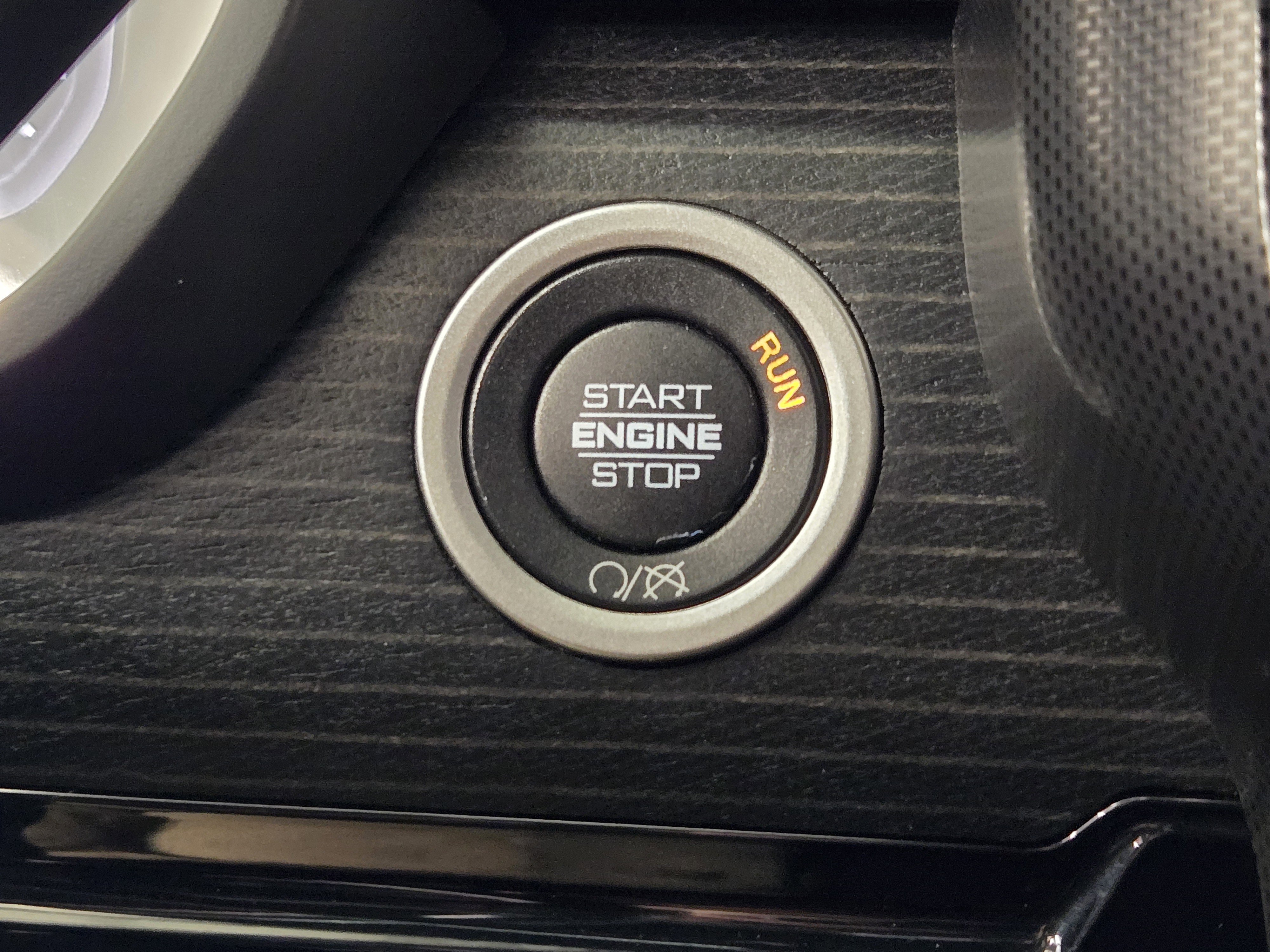 Used 2024 RAM 2500 Limited image 22