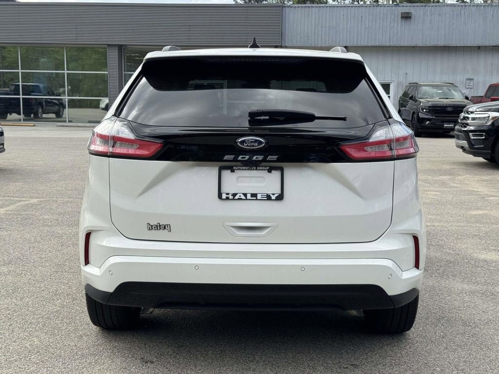 Certified 2024 Ford Edge ST-Line AWD/4WD image 21