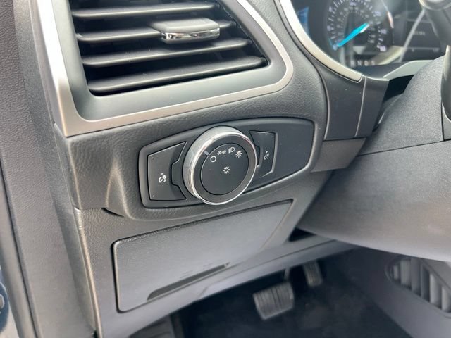 Certified 2018 Ford Edge SEL w/ Equipment Group 201A AWD/4WD image 8
