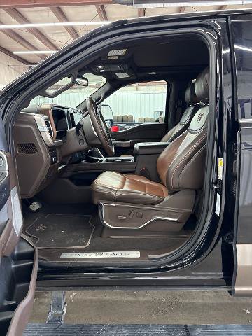 Certified 2023 Ford F250 King Ranch w/ FX4 Off-Road Package AWD/4WD image 9