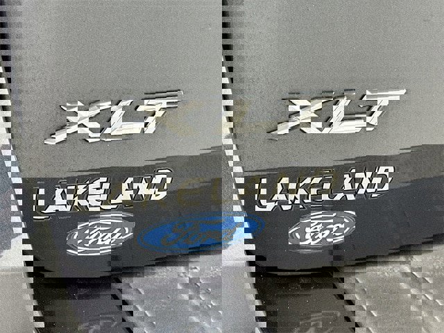 Certified 2022 Ford Explorer XLT w/ Equipment Group 202A image 29