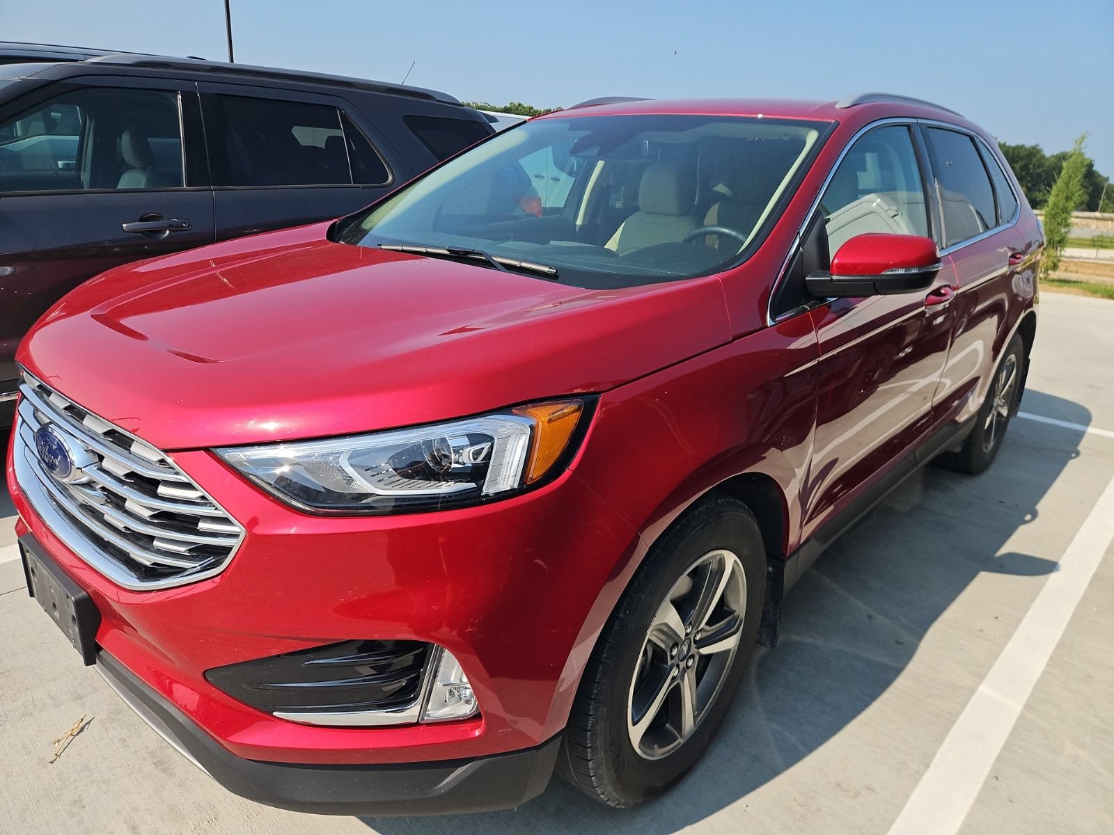 Certified 2020 Ford Edge SEL w/ Convenience Package FWD image 2
