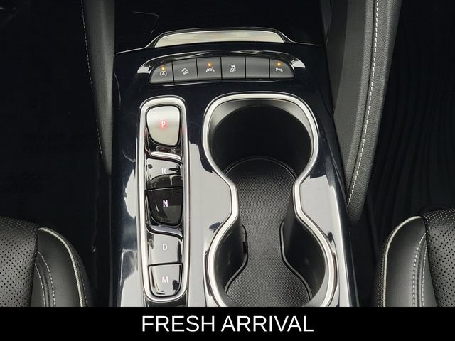 Used 2021 Buick Envision Essence w/ Technology Package I AWD/4WD image 23