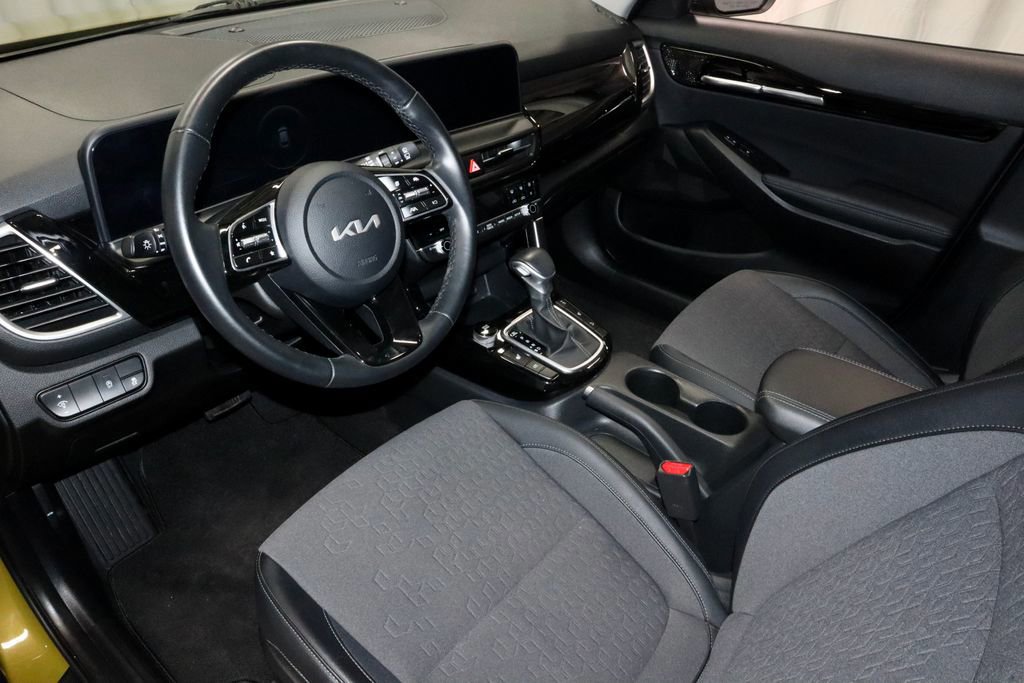 Used 2024 Kia Seltos S image 26