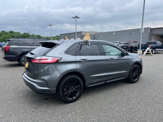 Certified 2024 Ford Edge ST-Line AWD/4WD image 5