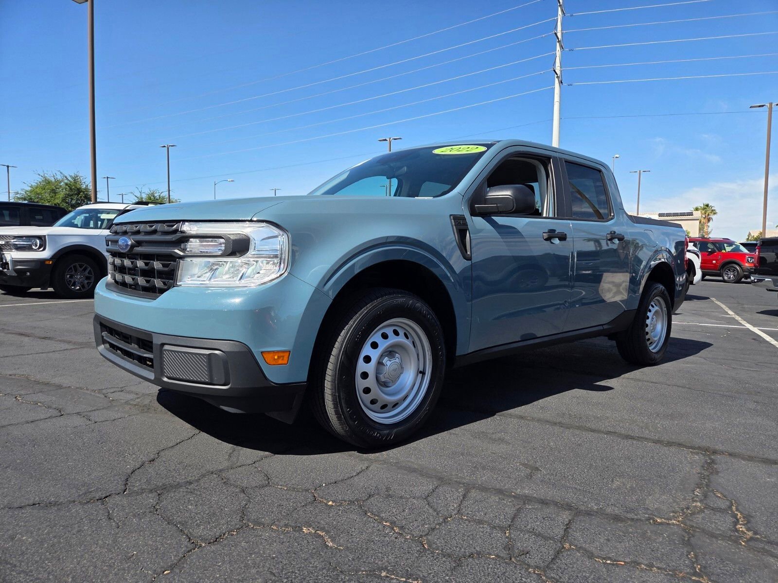 Certified 2022 Ford Maverick XL FWD image 2