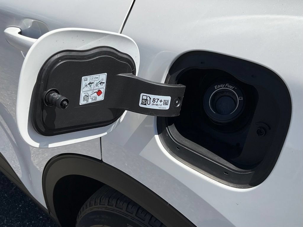 Certified 2024 Ford Escape SE w/ PHEV Premium Package FWD image 13