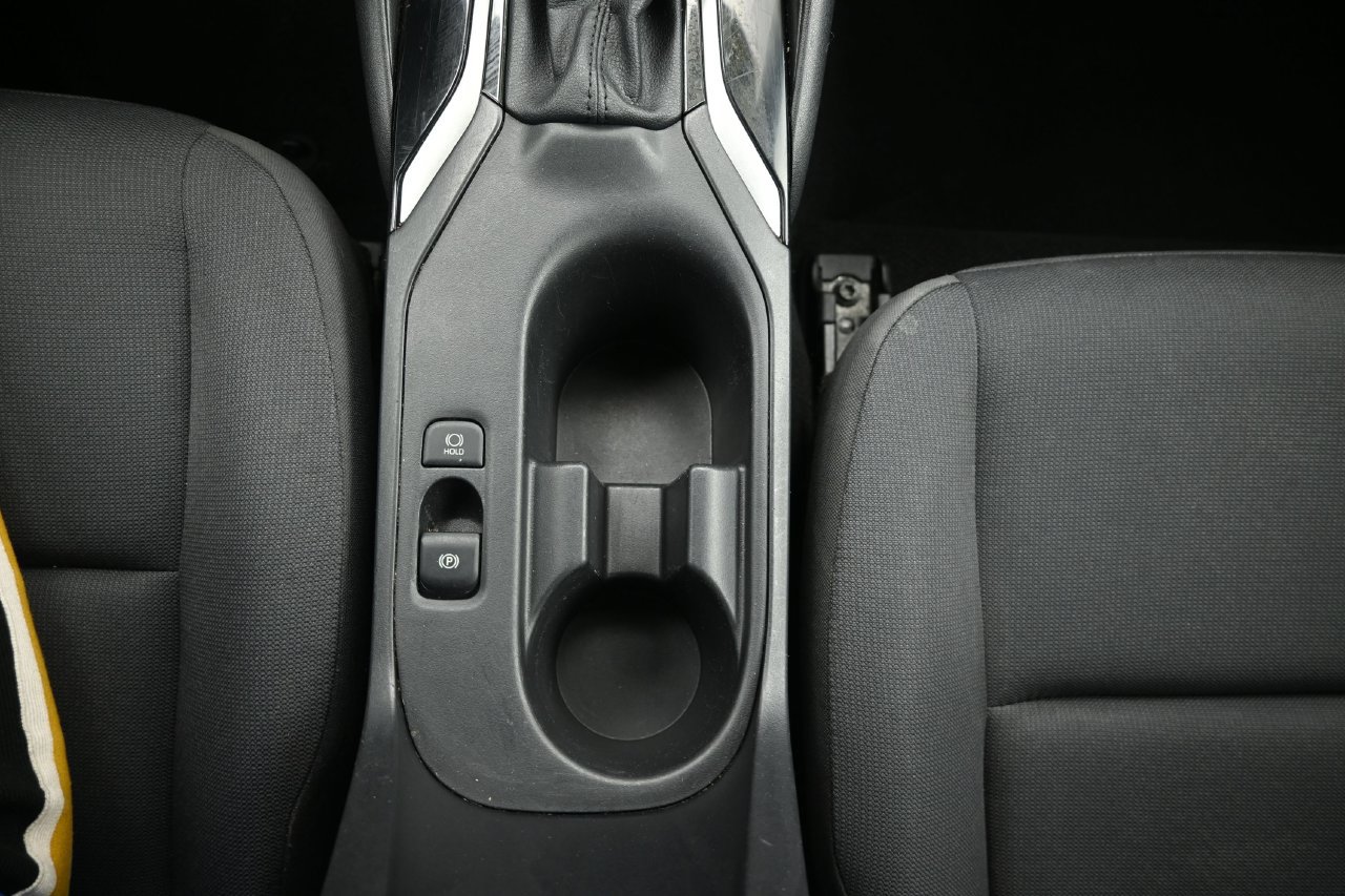 Used 2024 Toyota Corolla LE FWD image 32