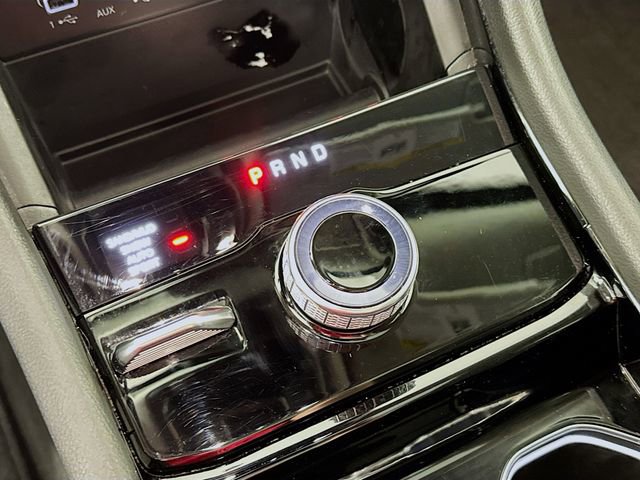 Used 2023 Jeep Grand Cherokee L Limited image 20