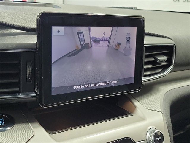Certified 2021 Ford Explorer XLT w/ Equipment Group 202A image 19