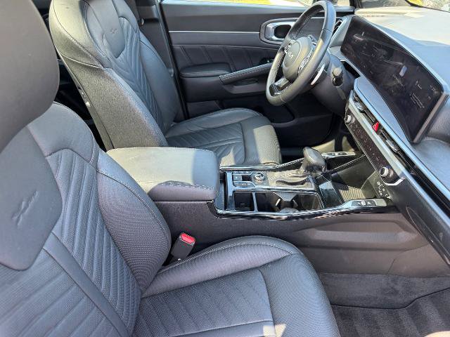 Used 2025 Kia Sorento SX Prestige AWD/4WD image 15