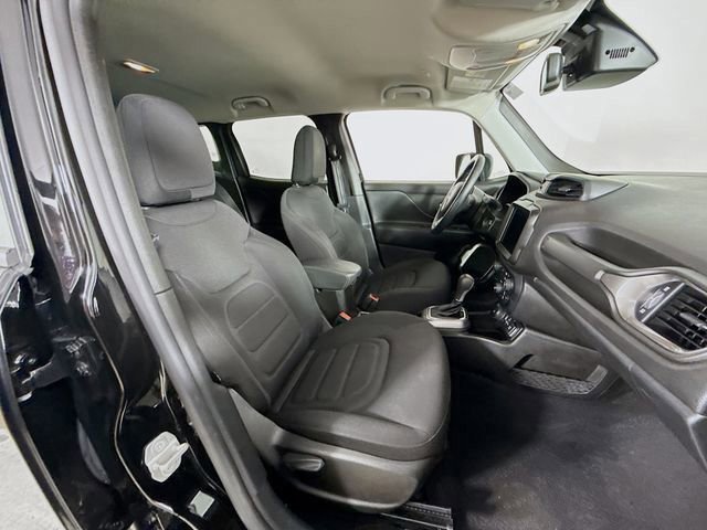 Used 2022 Jeep Renegade Latitude w/ Convenience Group image 27