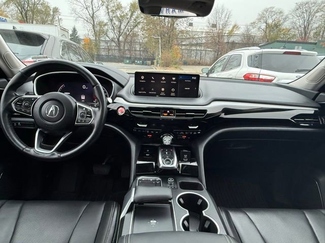 Used 2023 Acura MDX Technology image 9