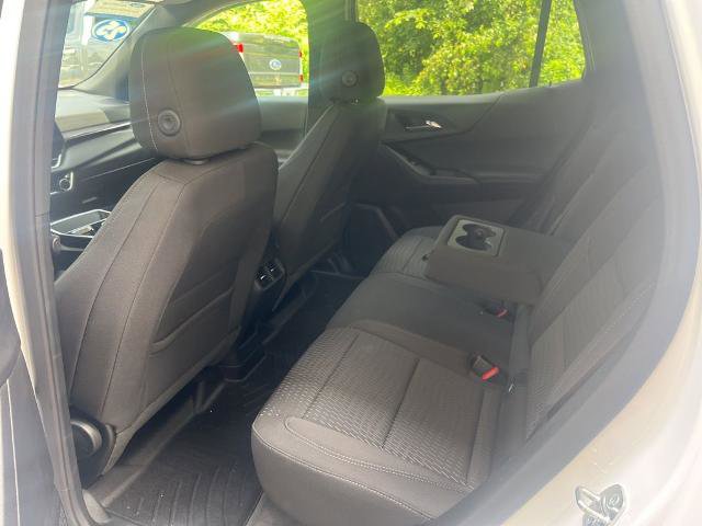 Used 2025 Chevrolet Equinox LT image 11