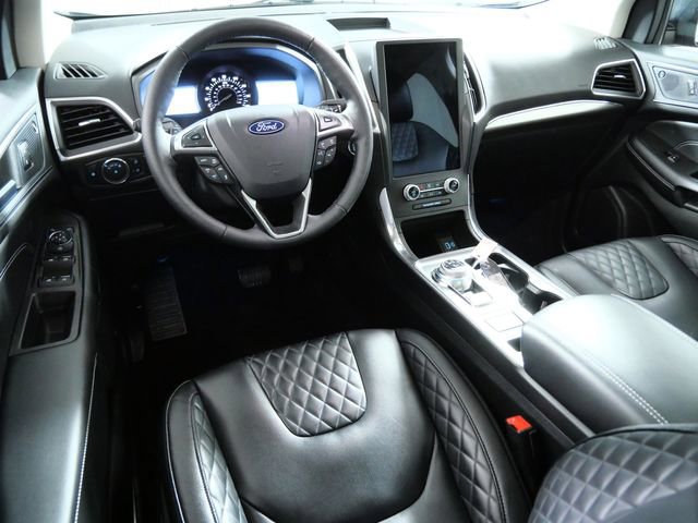 Certified 2024 Ford Edge Titanium w/ Equipment Group 301A image 8