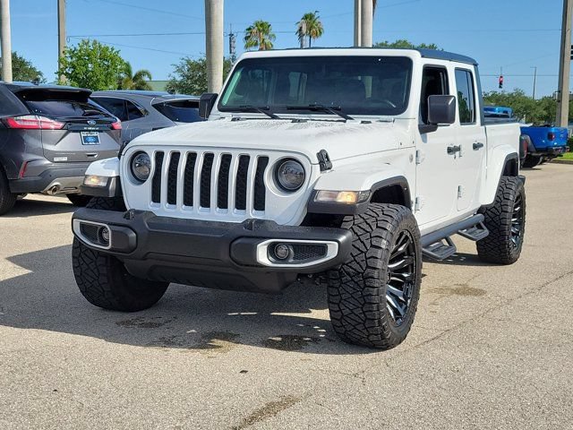 Used 2022 Jeep Gladiator Overland AWD/4WD image 3