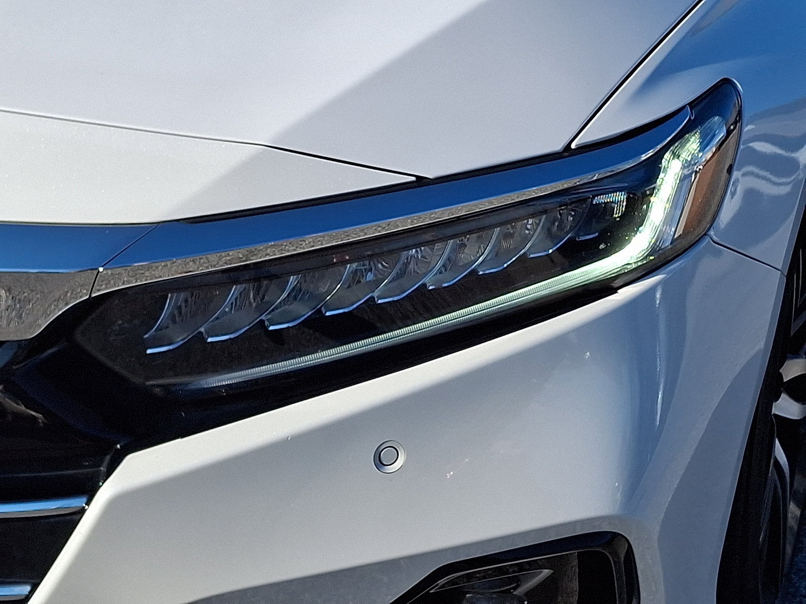 Used 2022 Honda Accord Touring image 12